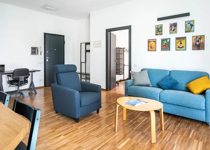 Cozy Flat 2 Bedrooms 2 Bathrooms With Balcony