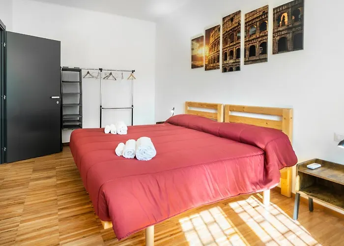 Cozy Flat 2 Bedrooms 2 Bathrooms With Balcony * רומא