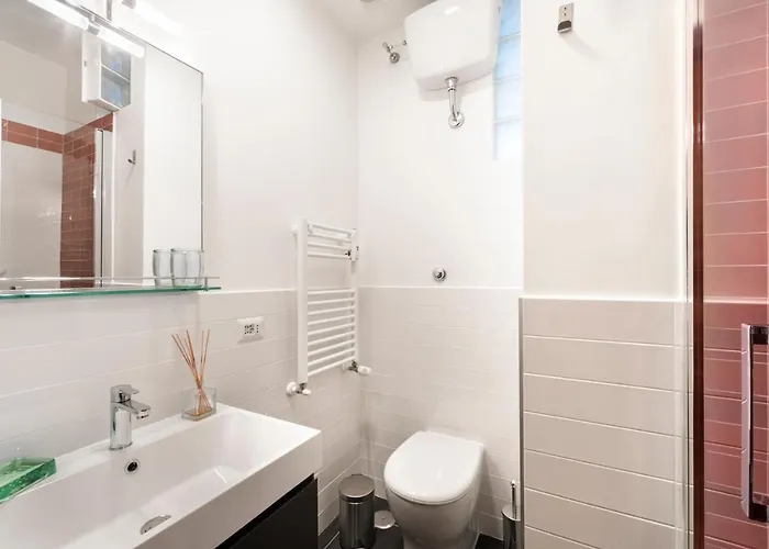 Cozy Flat 2 Bedrooms 2 Bathrooms With Balcony דירה